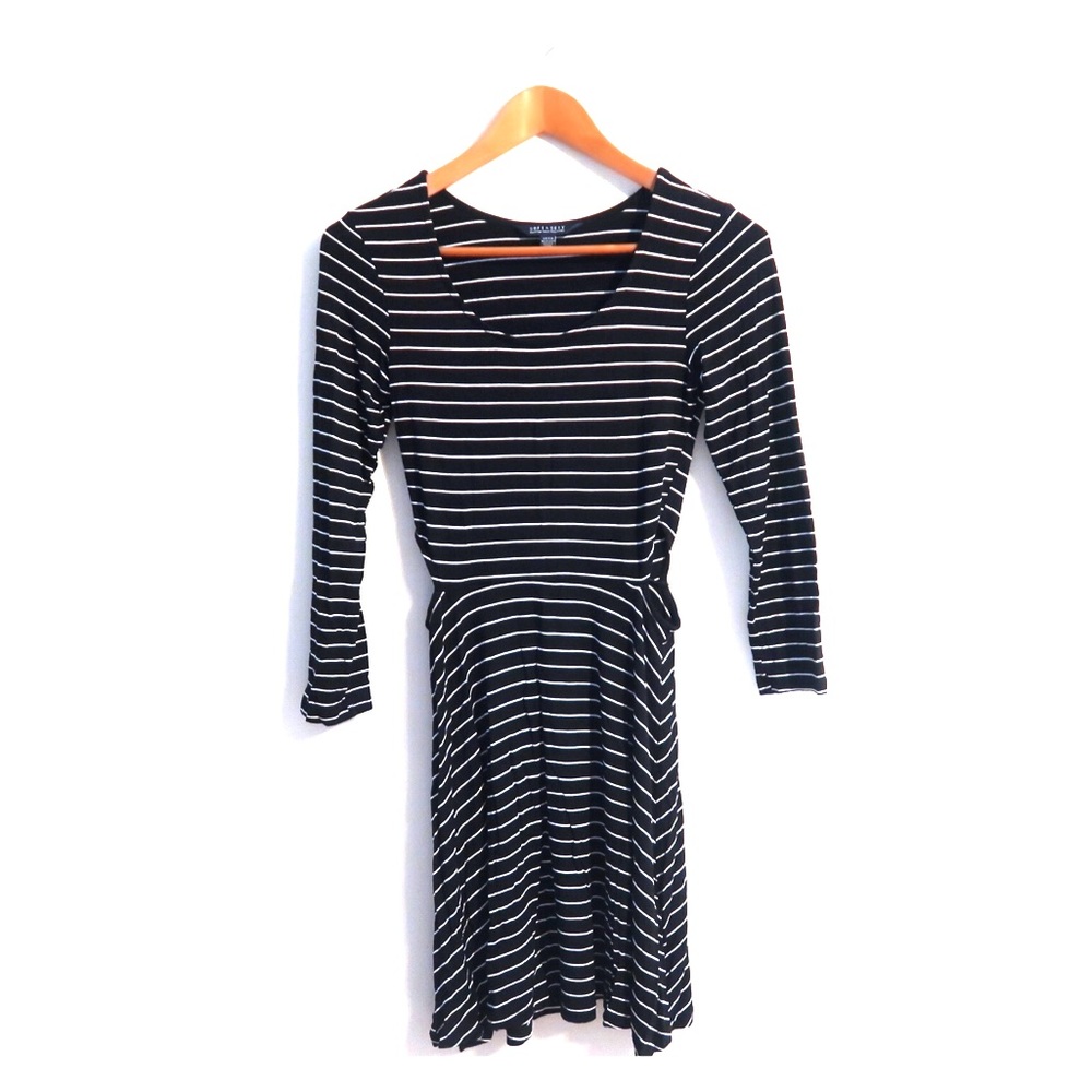 American Eagle black and white dress
